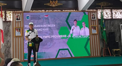 Bupati Batang Hari Resmi Lepas Kontingen NPCI ke Peparprov